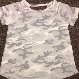 White Camo Tee 🌸